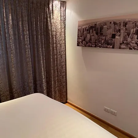Sea View One Bedroom Condo In Kata Beach Exterior photo